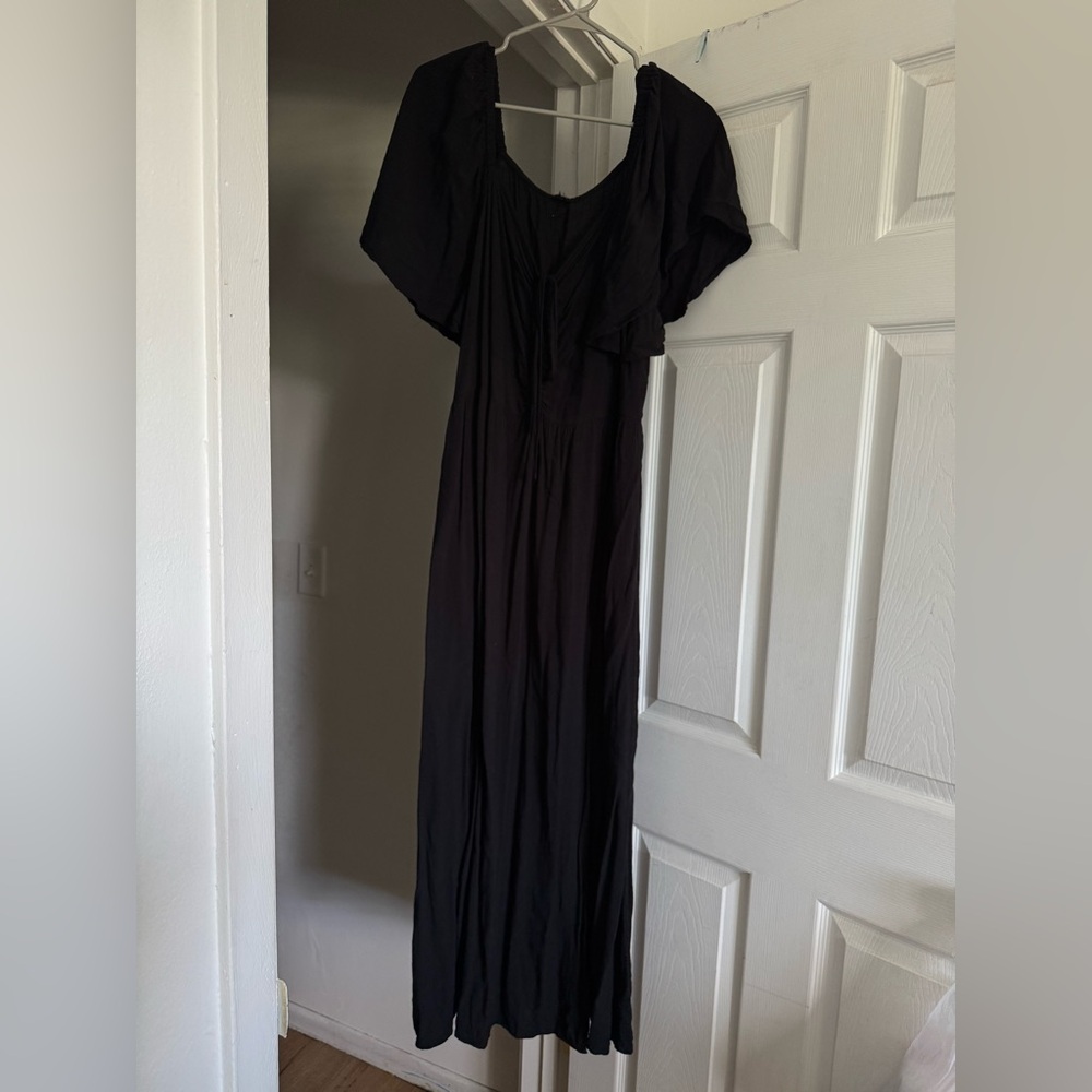 Universal Thread Black Maxi Dress